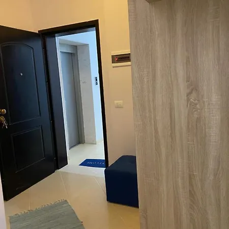 Dana's Home&sea Apartment Vlore